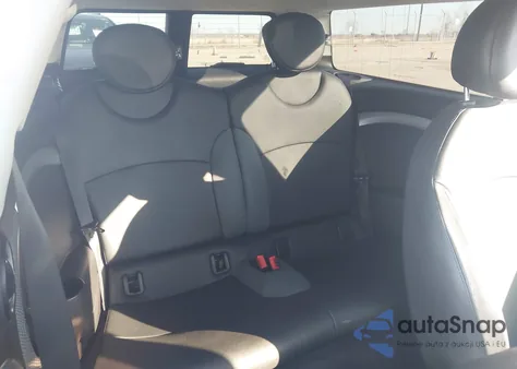 2010 Mini Cooper S Clubman z USA, uszkodzony, nr VIN WMWMM3C54ATP94609